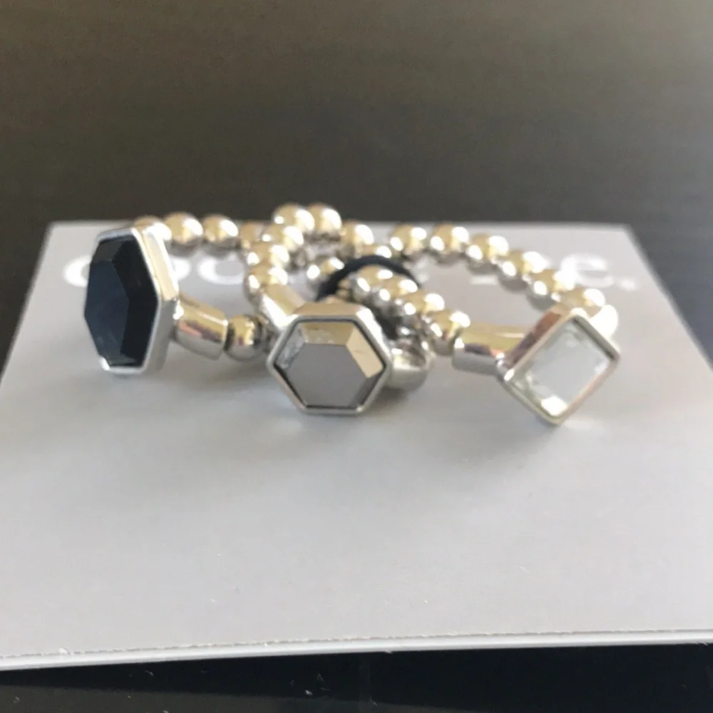 Set of 3 Stretch Stackable Rings - Picture 4 of 5